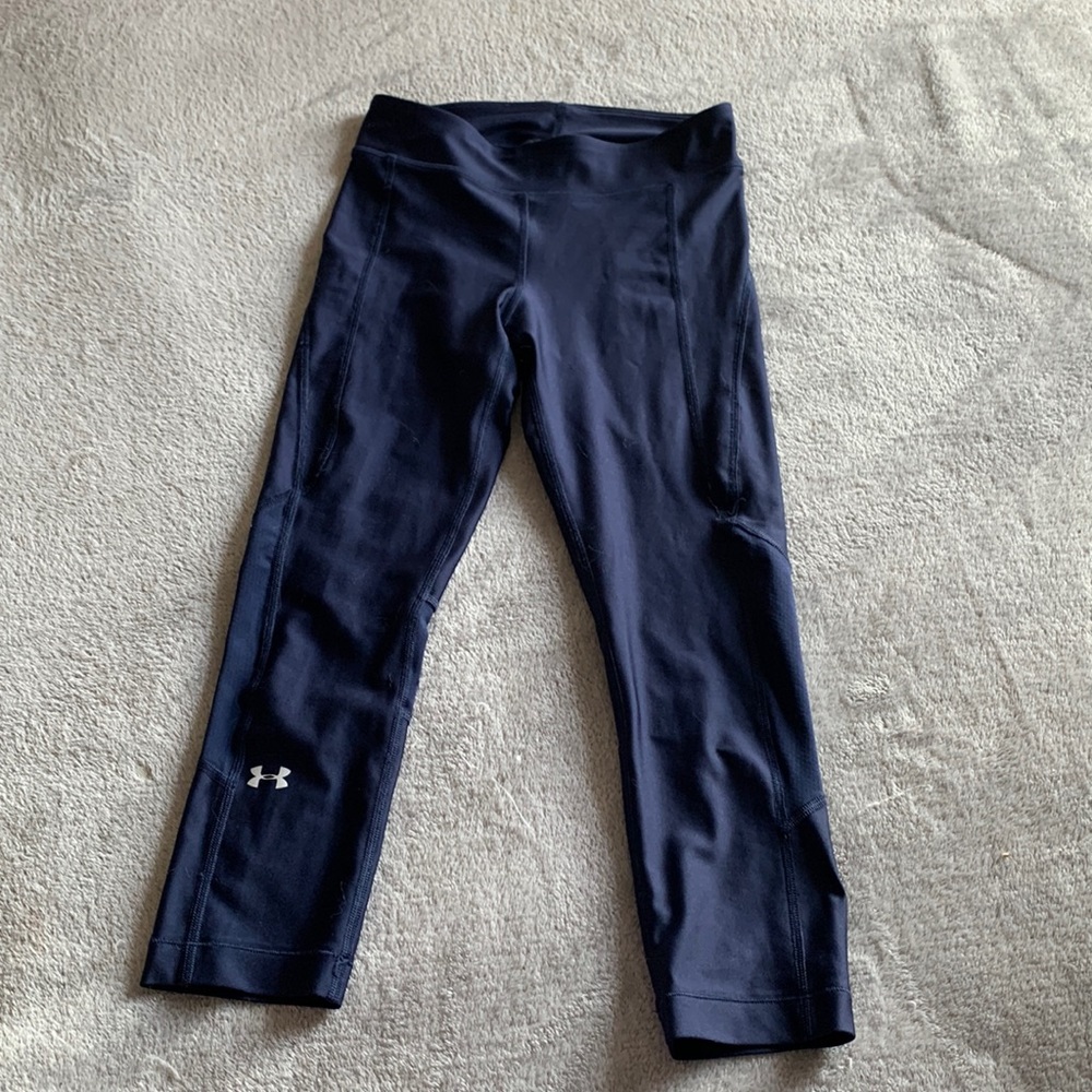 UNDER ARMOR NAVY LEGGINGS